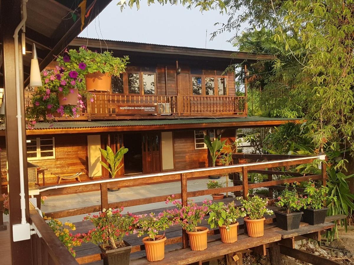 Songthai Suvarnabhumi Ban Khlong Si Eksteriør billede